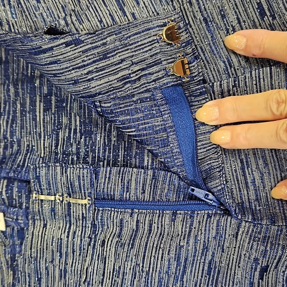 PARAELLA Silver blue metallic shorts sz 2 EUC - Picture 5 of 7